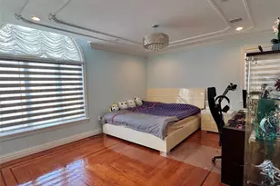 43-20 Glenwood St, Little Neck, NY 11363 - Photo 13