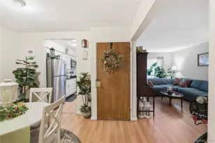 61-72 70th St, Middle Village, NY 11379 - Photo 7