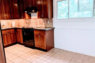 60 E Carmans Rd, Farmingdale, NY 11735 - Photo 13