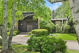 37 Sarles St, Armonk, NY 10504 - Photo 33