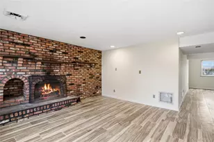 2 Starfire Ln, Williston Park, NY 11596 - Photo 21