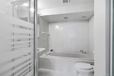 2 Starfire Lane, Williston Park, NY 11596 - Photo 23
