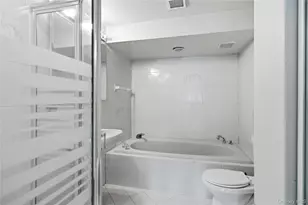 2 Starfire Ln, Williston Park, NY 11596 - Photo 23
