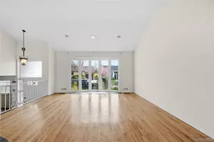 2 Starfire Ln, Williston Park, NY 11596 - Photo 7