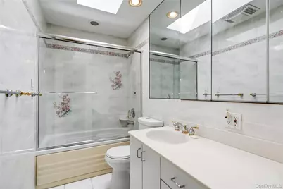 2 Starfire Lane, Williston Park, NY 11596 - Photo 31