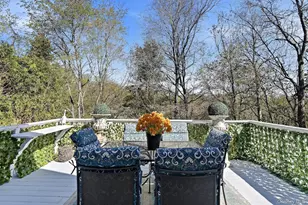 25 Hopkins Ln, Armonk, NY 10504 - Photo 3