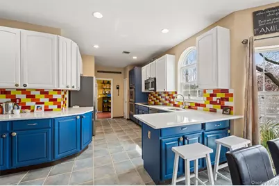 3 Shang Lee Drive, Manorville, NY 11949 - Photo 7
