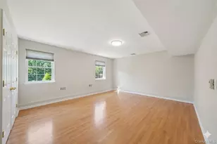 70 Oak Pond Ln, Mahopac, NY 10541 - Photo 11