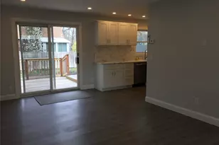 161 Magnolia Dr, Mastic Beach, NY 11951 - Photo 9