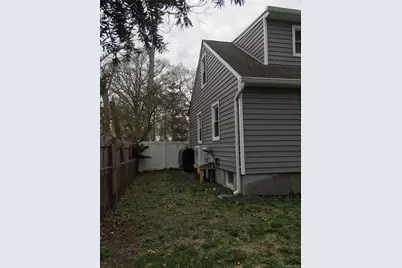 161 Magnolia Drive, Mastic Beach, NY 11951 - Photo 43