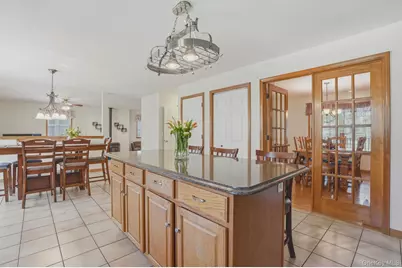11 Peacock Circle, Washingtonville, NY 10992 - Photo 21
