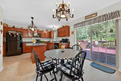 20 Bristol Circle, Rock Hill, NY 12775 - Photo 13