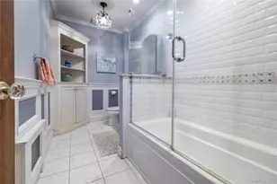 75 Lee Ave, Rockville Centre, NY 11570 - Photo 17