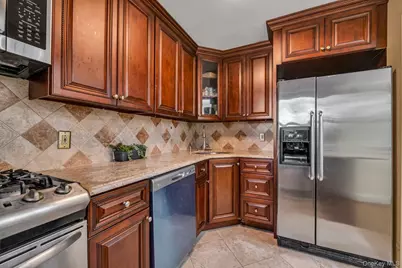 44 Terrace Circle #1D, Great Neck, NY 11021 - Photo 1