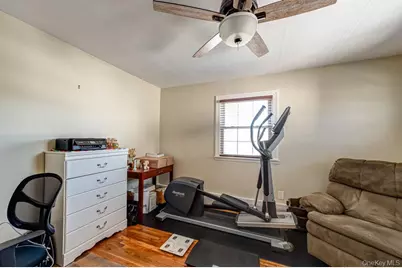 89 Cheltenham Road, West Babylon, NY 11704 - Photo 15