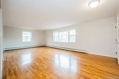 504 Pelham Road #A6, New Rochelle, NY 10805 - Photo 5