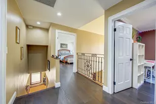201-04 24th Rd, Bayside, NY 11360 - Photo 29