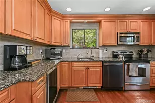 365 Old Mamaroneck Rd, White Plains, NY 10605 - Photo 11