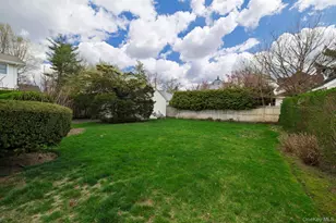 157 Windsor Ave, Rockville Centre, NY 11570 - Photo 21