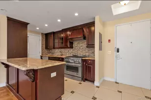 63-36 99th St, Rego Park, NY 11374 - Photo 7