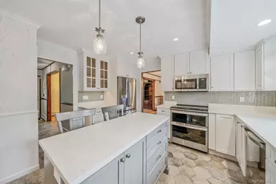24 Lower Cross, Shoreham, NY 11786 - Photo 11