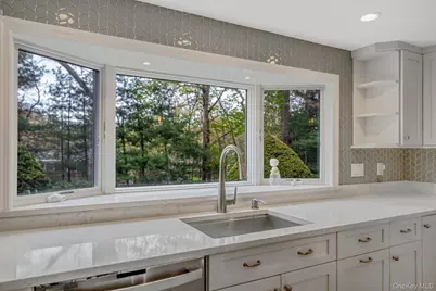 24 Lower Cross, Shoreham, NY 11786 - Photo 9