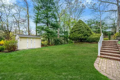 24 Lower Cross, Shoreham, NY 11786 - Photo 33