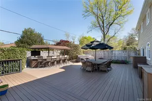 53 Burr Rd, East Northport, NY 11731 - Photo 33