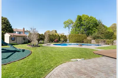 53 Burr Road, East Northport, NY 11731 - Photo 31