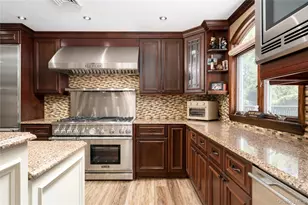 53 Burr Rd, East Northport, NY 11731 - Photo 3