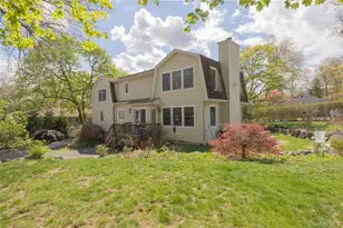 302 Laurel Rd, Pearl River, NY 10965 - Photo 27