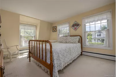 302 Laurel Road, Pearl River, NY 10965 - Photo 19