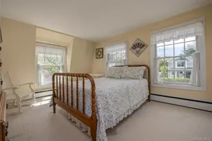 302 Laurel Rd, Pearl River, NY 10965 - Photo 19