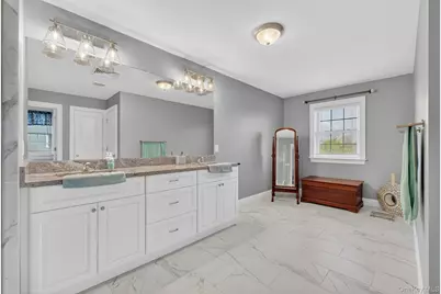 153 Stratford Drive, Poughkeepsie, NY 12603 - Photo 17