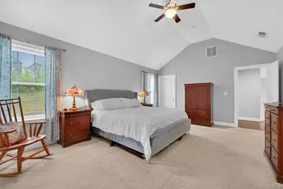 153 Stratford Drive, Poughkeepsie, NY 12603 - Photo 15
