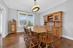 153 Stratford Dr, Poughkeepsie, NY 12603 - Photo 7
