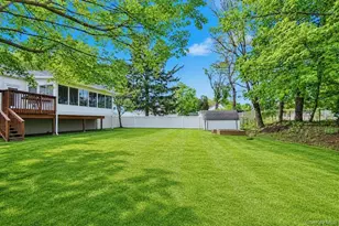 35 Sengstacken Dr, Stony Point, NY 10980 - Photo 17