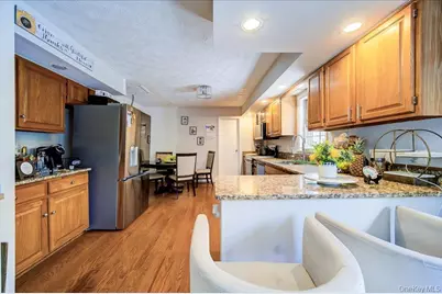 8 Lake Shore Drive W, Rock Hill, NY 12775 - Photo 9