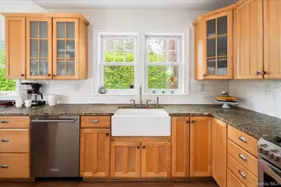 429 Old Post Rd, Bedford, NY 10506 - Photo 5