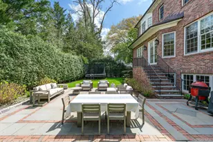 38 Forest Ln, Bronxville, NY 10708 - Photo 29