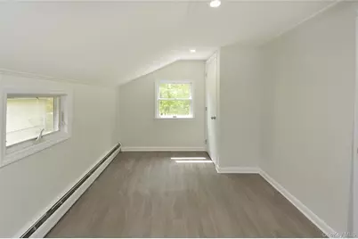 7 Pioneer Avenue, Suffern, NY 10901 - Photo 21