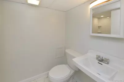 7 Pioneer Avenue, Suffern, NY 10901 - Photo 25