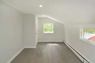 7 Pioneer Ave, Suffern, NY 10901 - Photo 19