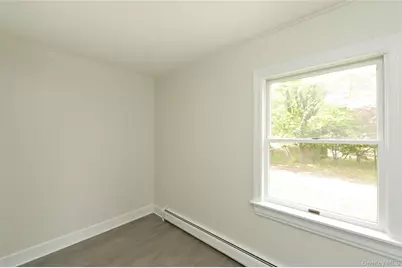7 Pioneer Avenue, Suffern, NY 10901 - Photo 15