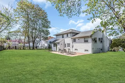 17 Fresno Drive, Plainview, NY 11803 - Photo 17