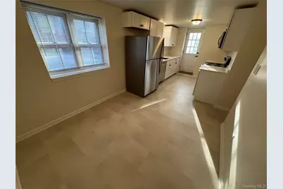 24 Vassar Street #B, Poughkeepsie, NY 12601 - Photo 3