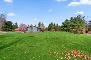 152 Robinson Ln, Wappingers Falls, NY 12590 - Photo 7