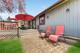 152 Robinson Ln, Wappingers Falls, NY 12590 - Photo 5
