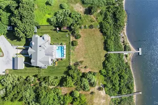 61A S Bay Ave, Eastport, NY 11941 - Photo 9