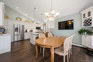 22 Willa Way, Massapequa, NY 11758 - Photo 7